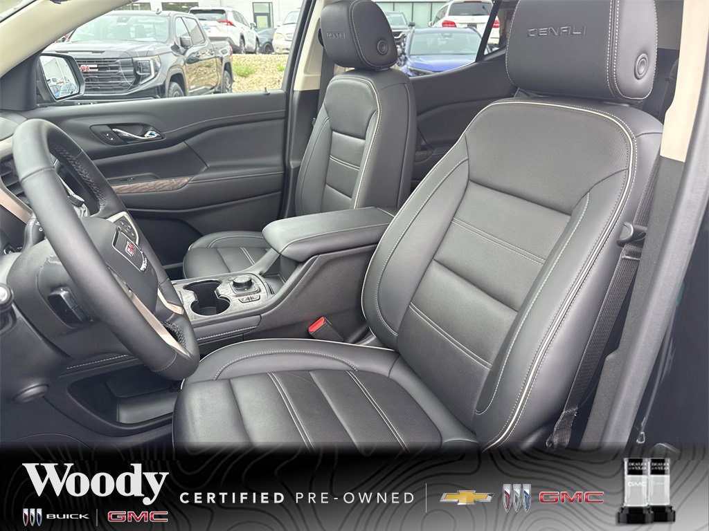 2023 Gmc Acadia Denali photo 15