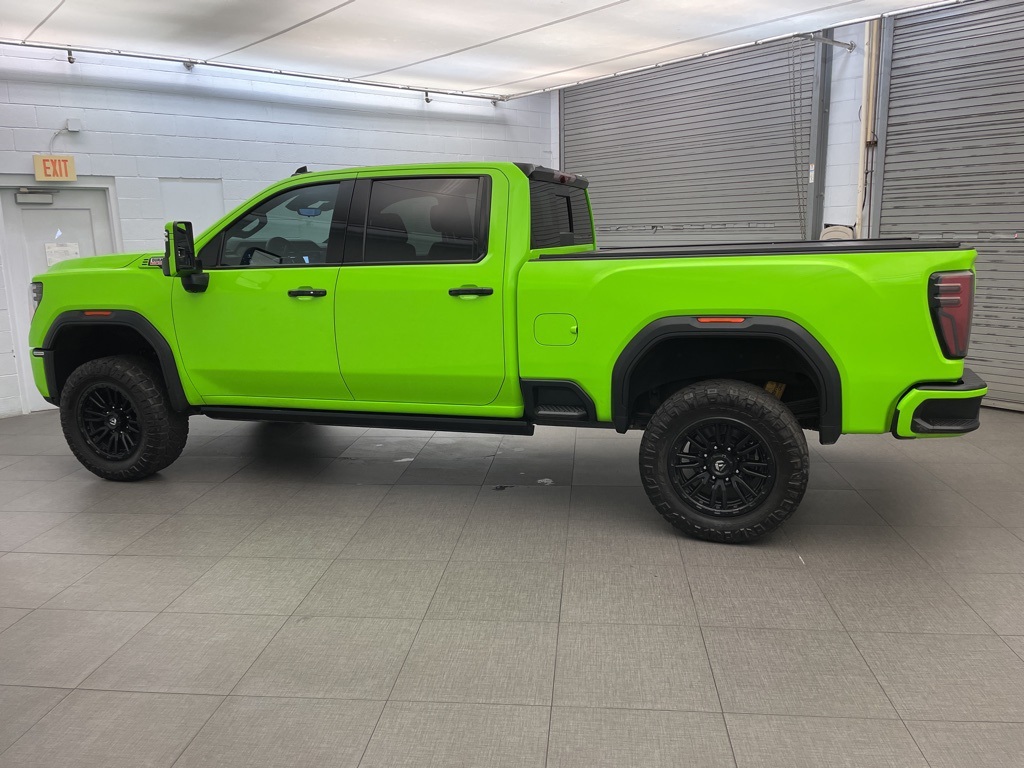 2024 Gmc Sierra HD AT4X photo 19