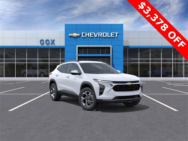 New 2025 Chevrolet Trax LT FWD SUV