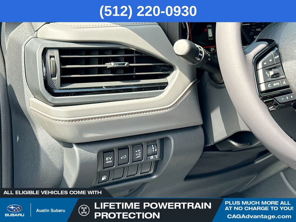 2025 Subaru Forester Sport photo 6