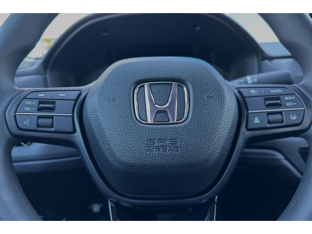 2025 Honda Accord LX photo 25