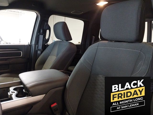 2025 Ram 2500 Big Horn photo 2