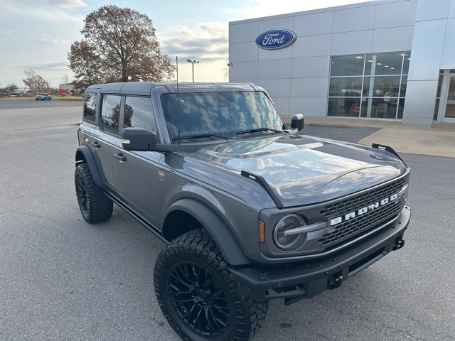 2024 Ford Bronco Badlands photo 4