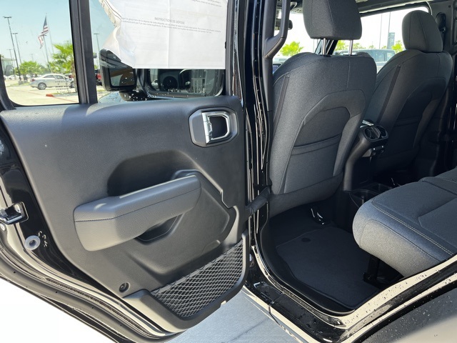 2025 Jeep Wrangler Sport S photo 16