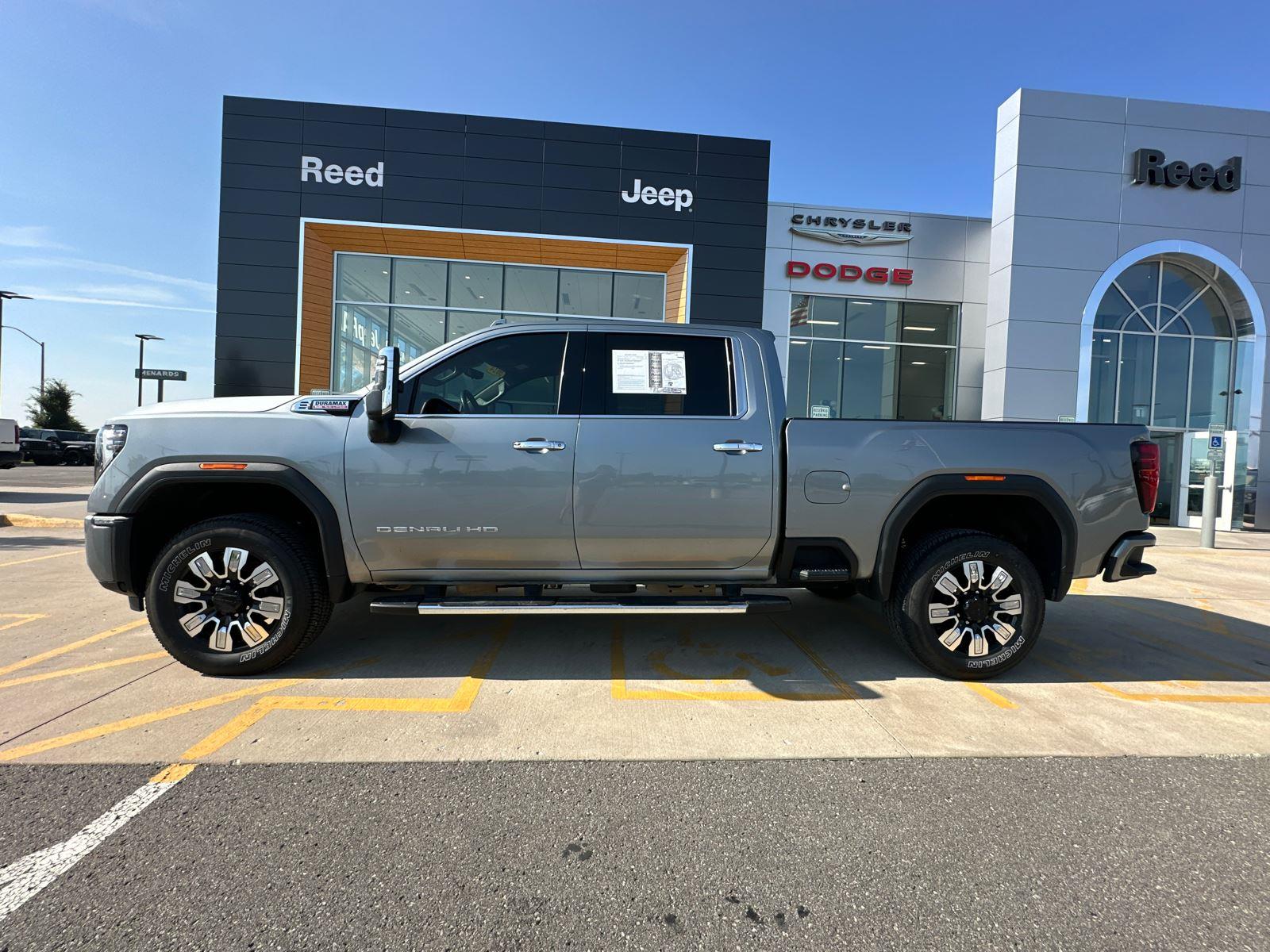 Used 2024 GMC Sierra 2500HD Denali with VIN 1GT49REY5RF145670 for sale in Kansas City