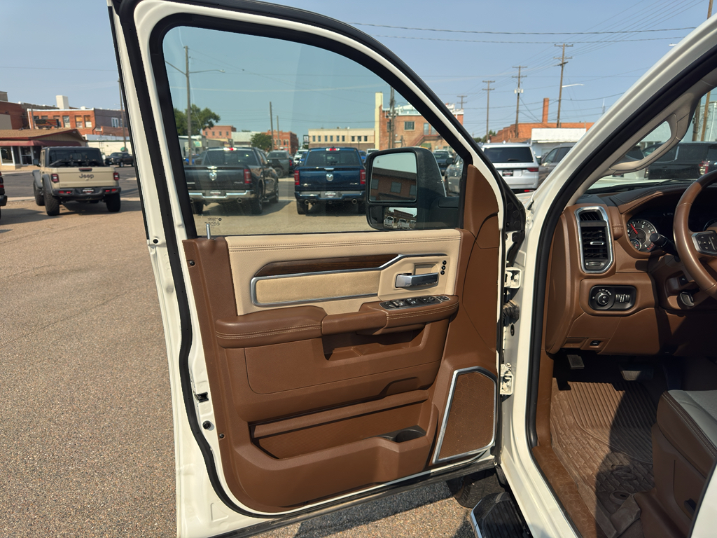 2023 Ram 2500 Laramie photo 16