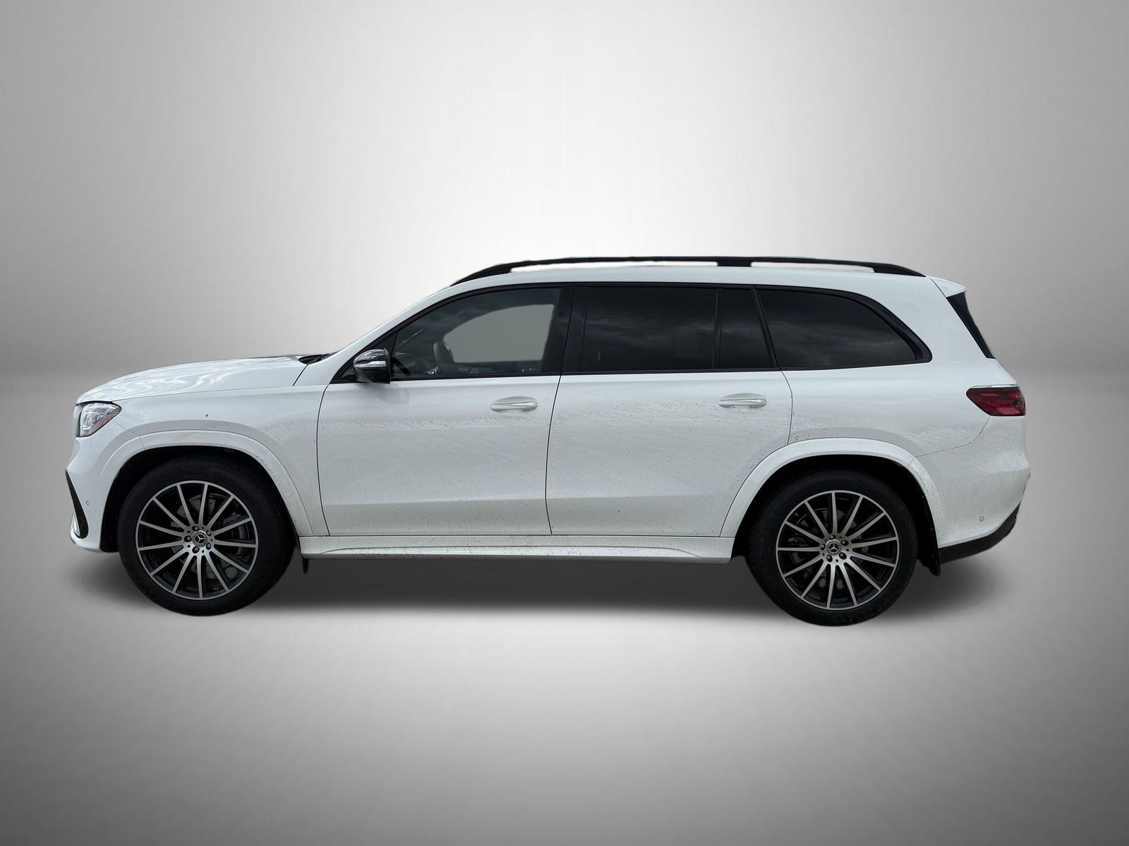 2025 Mercedes Benz GLS 450 4MATIC photo 4