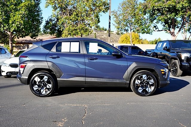 Used 2025 Blue Hyundai SEL image 6