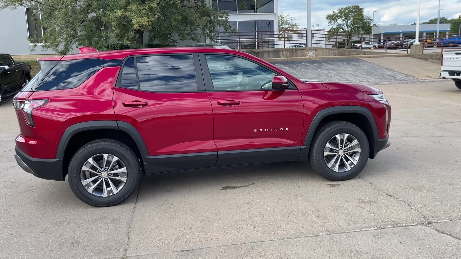 2026 Chevrolet Equinox LT photo 23