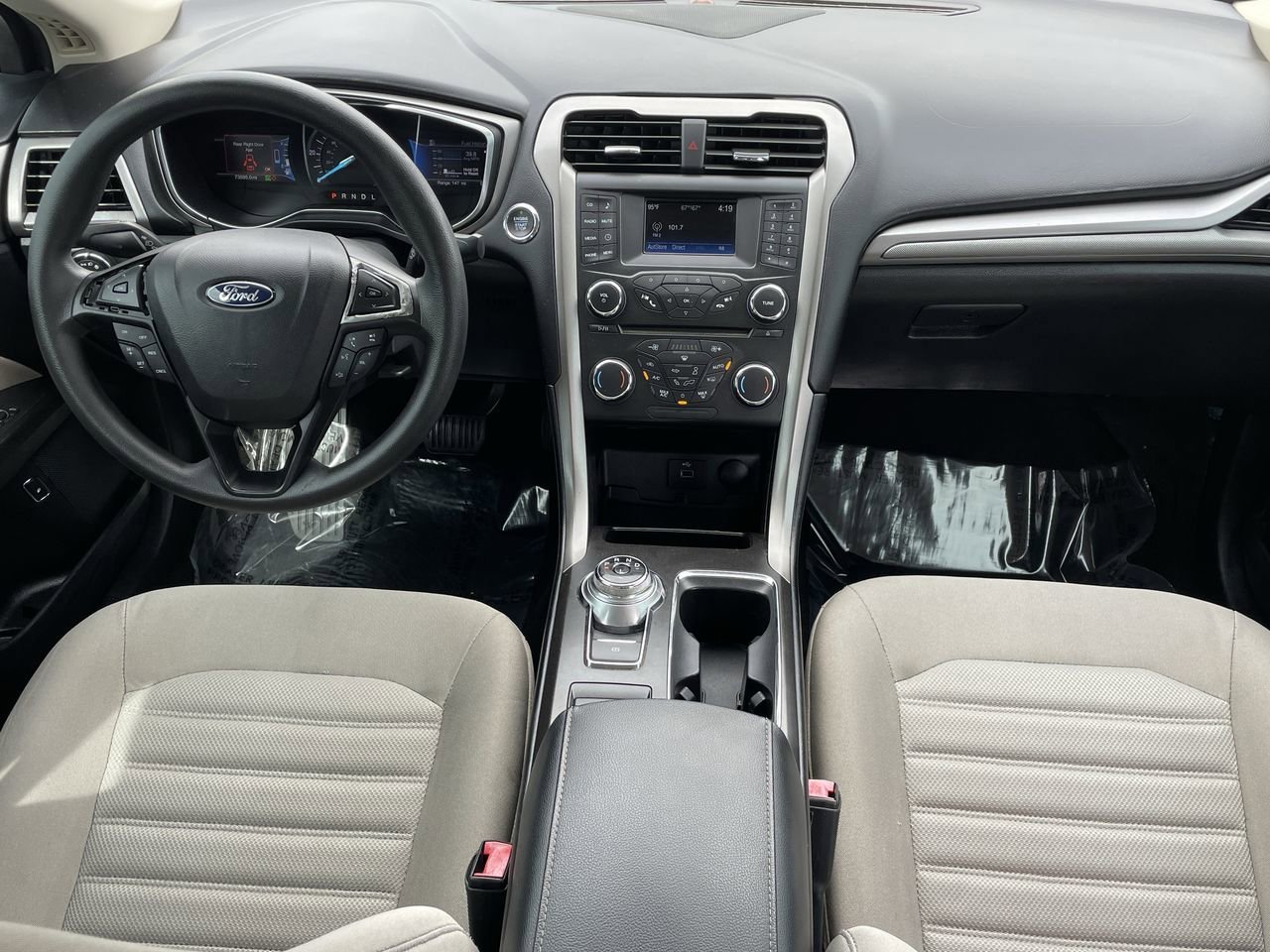 2018 Ford Fusion Hybrid S photo 9