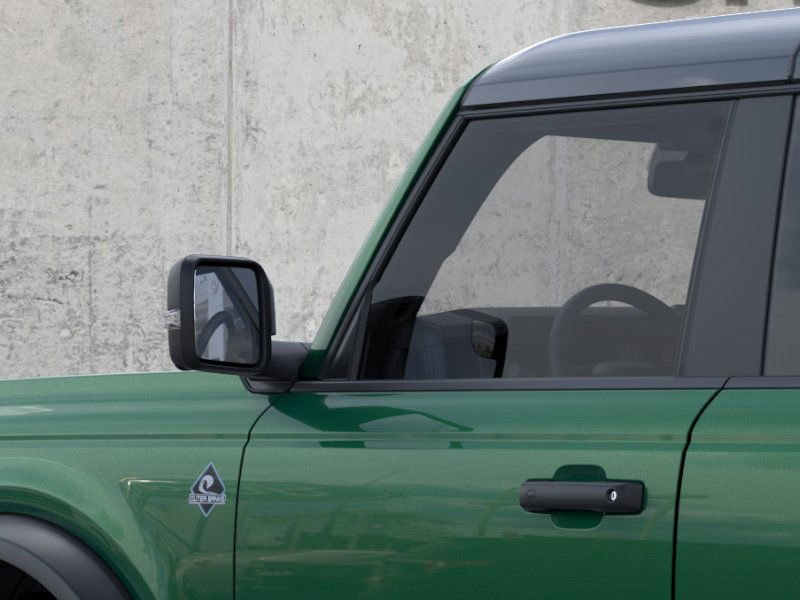2025 Ford Bronco Outer Banks photo 21