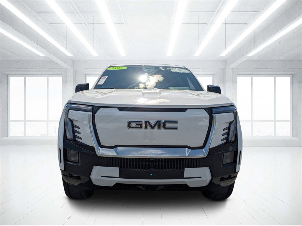 2025 Gmc Sierra EV Denali photo 2