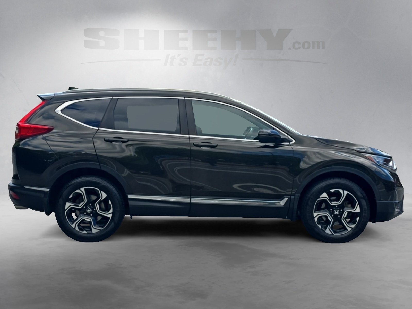 2018 Honda CR-V Touring photo 6