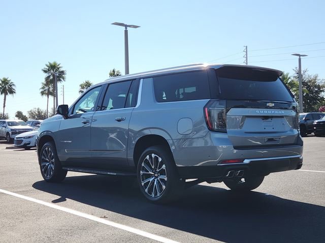 2025 Chevrolet Suburban High Country photo 3