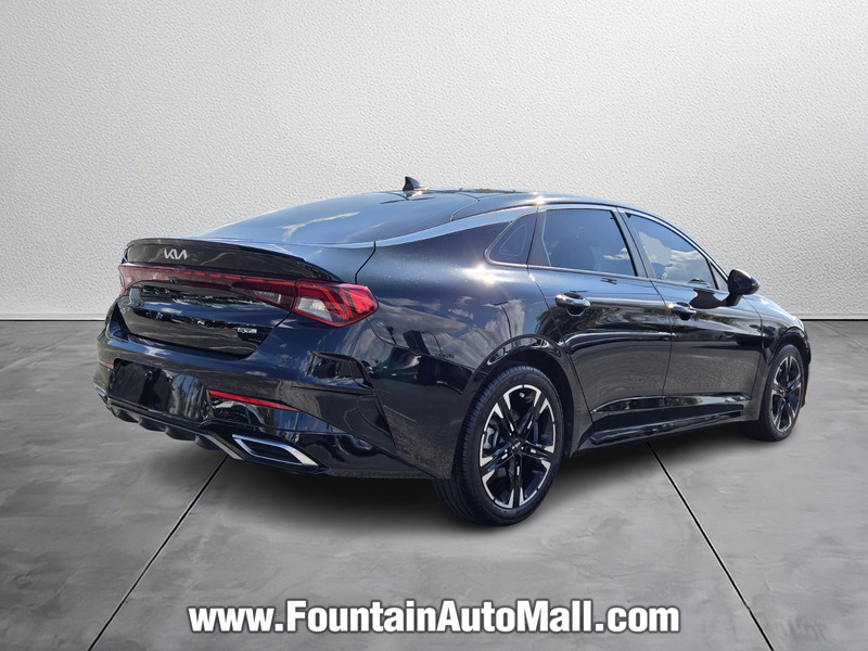 2024 Kia K5 GT-Line photo 4