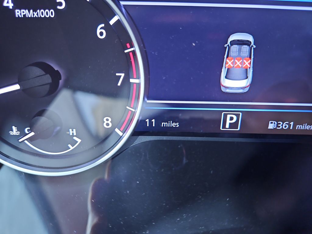 2025 Nissan Sentra SV photo 16