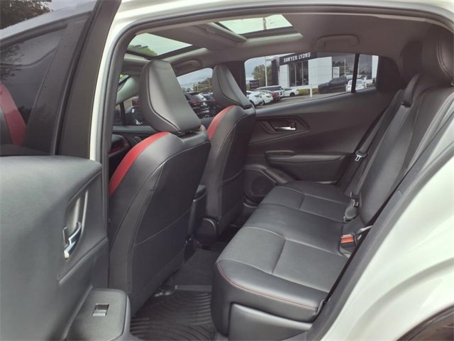 2023 Toyota Prius Prime SE Premium photo 12