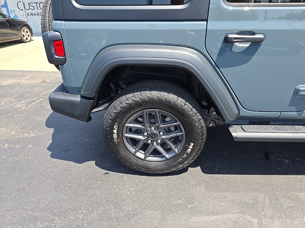 2025 Jeep Wrangler Sport S photo 11