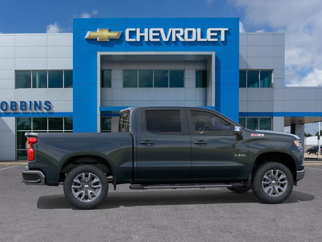 2026 Chevrolet Silverado 1500 LT photo 2