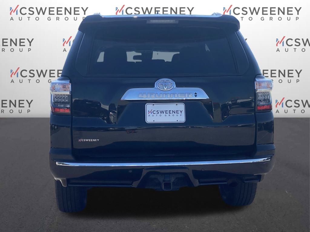 2022 Toyota 4Runner Limited photo 4