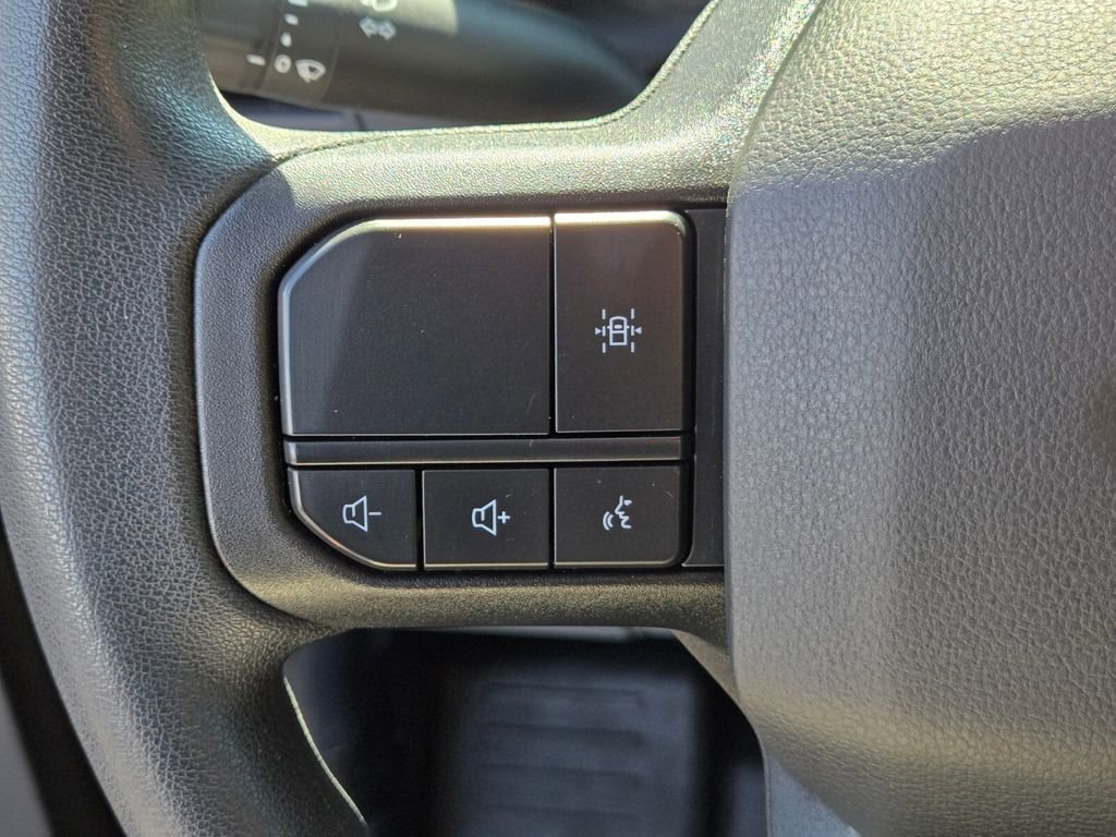 2022 Ford F-150 XL photo 19