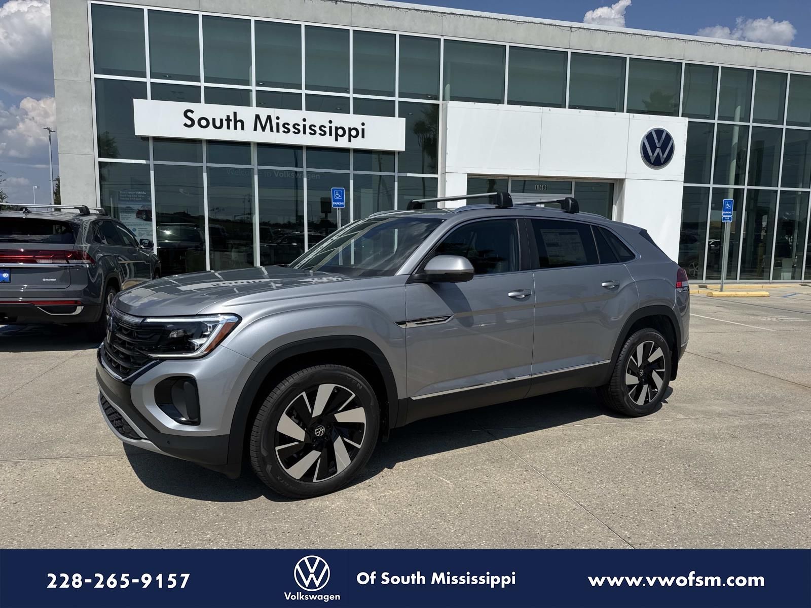 2026 Volkswagen Atlas Cross Sport SEL's photo