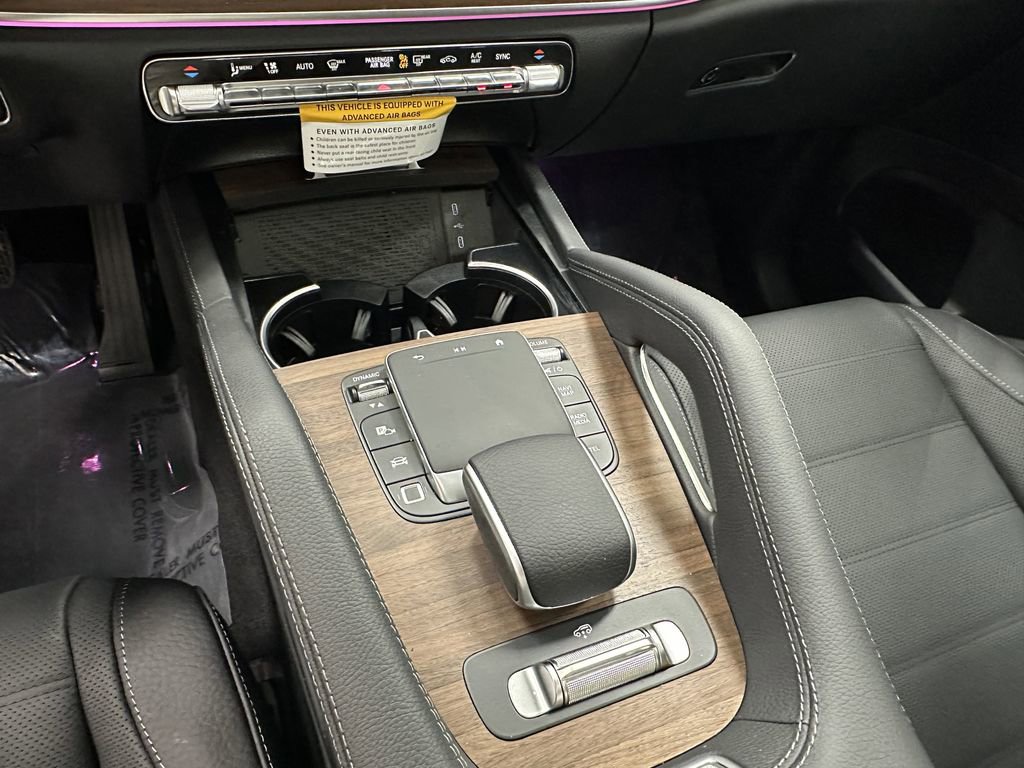 2026 Mercedes Benz GLS 450 4MATIC photo 34