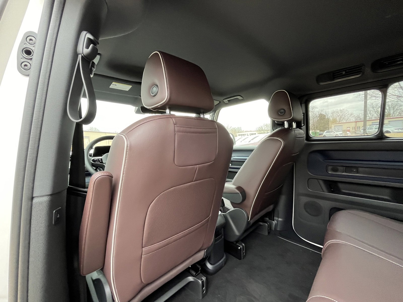2025 Volkswagen ID. Buzz Pro S photo 21