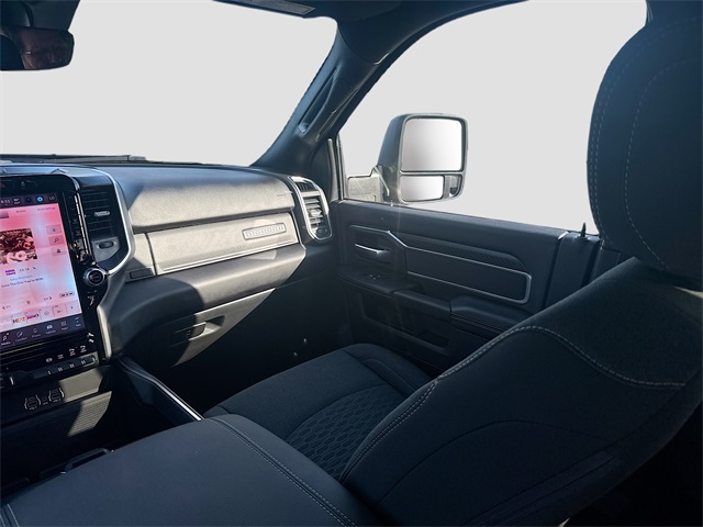 2025 Ram 3500 Big Horn photo 18