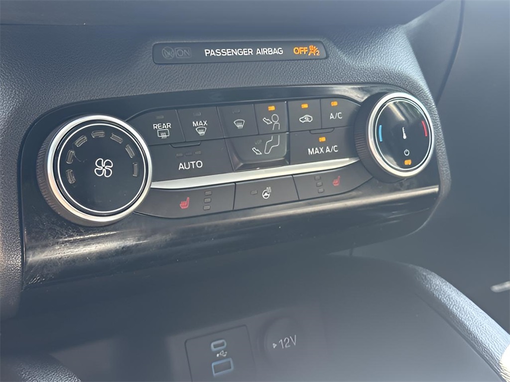 2022 Ford Escape SE photo 14