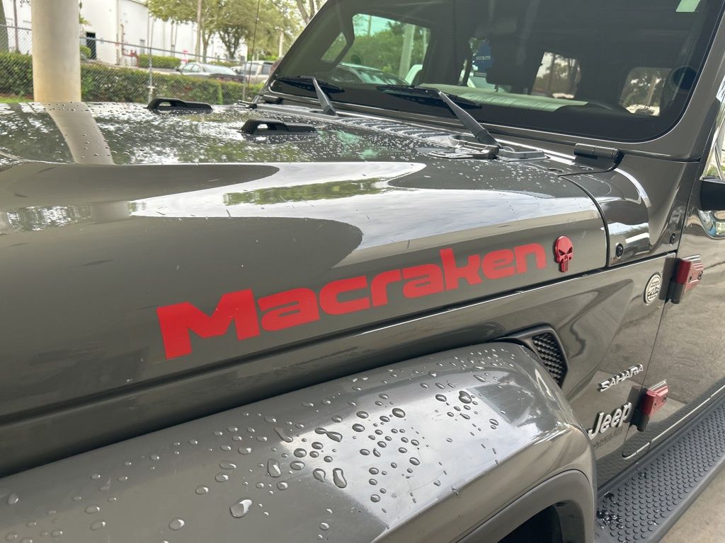 2021 Jeep Wrangler Unlimited Sahara photo 13