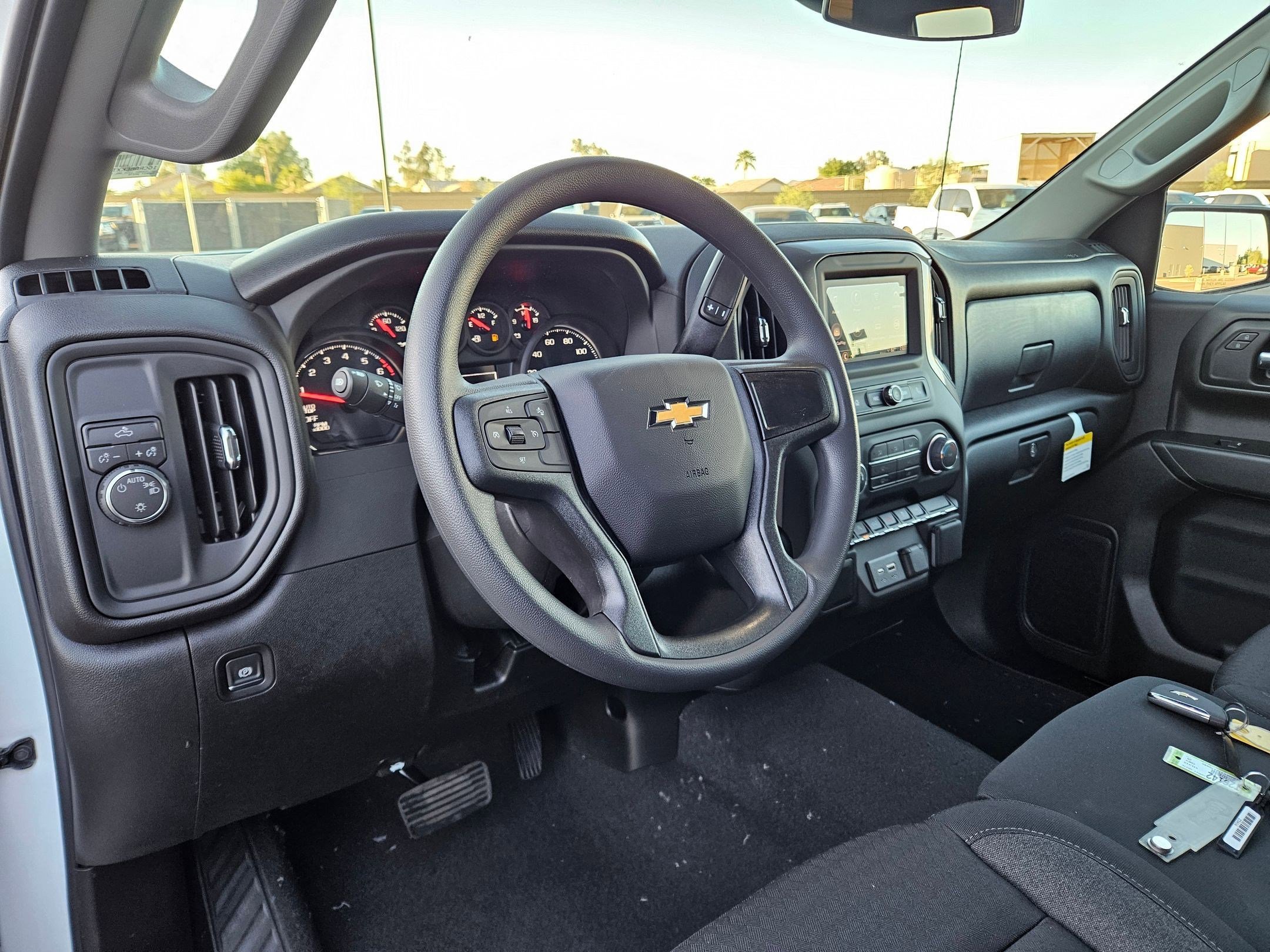 2026 Chevrolet Silverado 1500 Custom photo 14