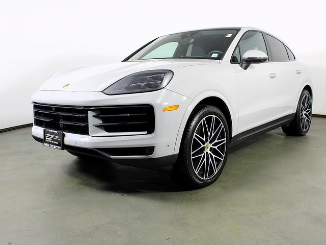 2024 Porsche Cayenne Coup Base's photo