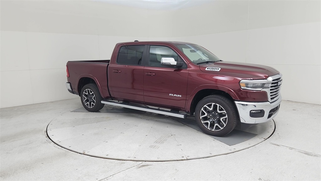 2025 Ram 1500 Laramie photo 2