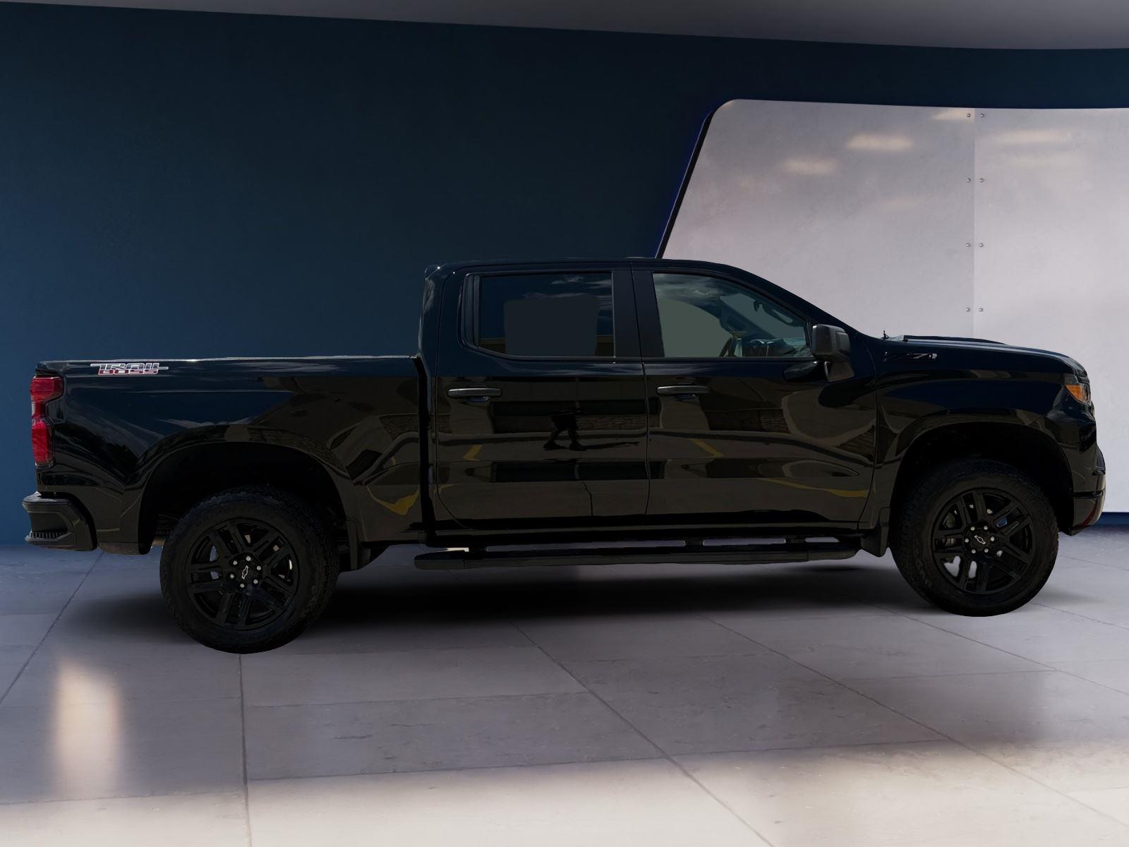 2024 Chevrolet Silverado 1500 Custom Trail Boss photo 5
