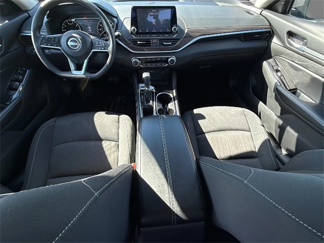 2023 Nissan Altima 2.5 SV photo 19