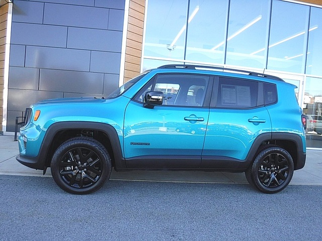 Used 2022 Jeep Renegade Altitude with VIN ZACNJDE11NPN48289 for sale in Delmont, PA