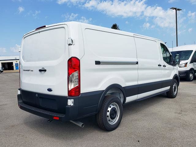 2025 Ford Transit Cargo Van photo 7
