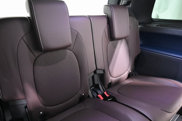 2025 Volkswagen ID. Buzz Pro Plus photo 26