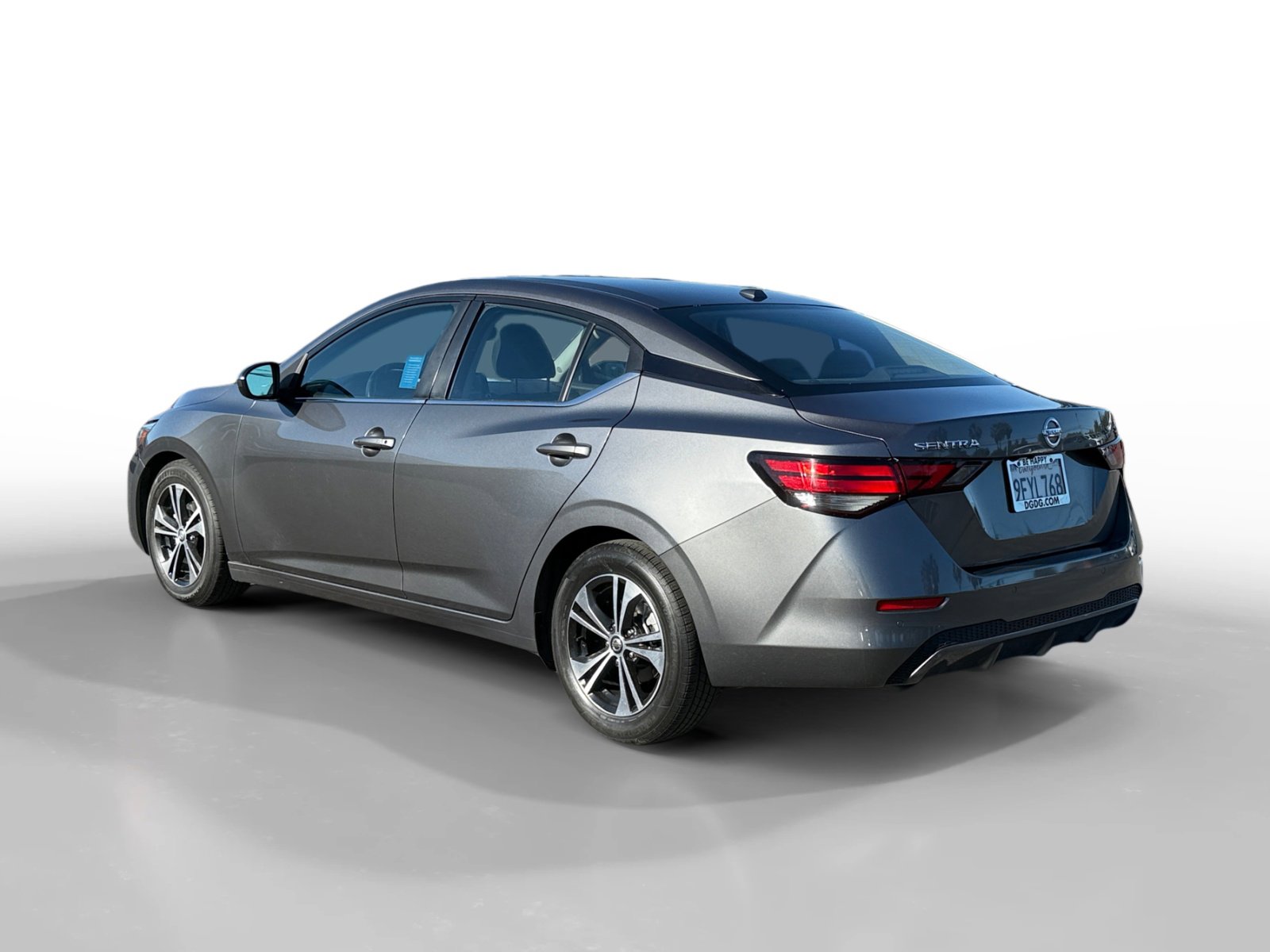 2021 Nissan Sentra SV photo 3