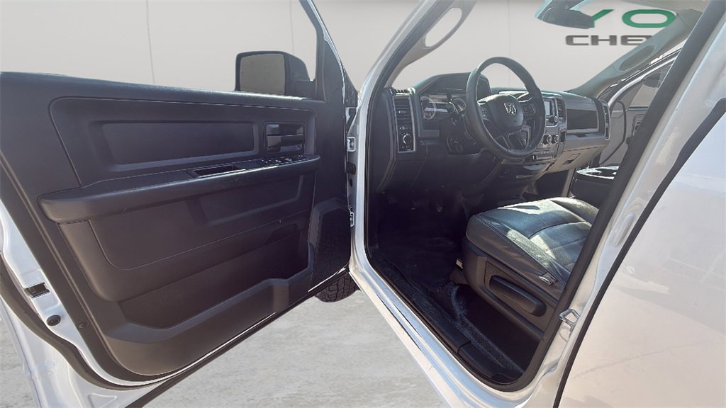 2017 Ram 2500 Tradesman photo 41