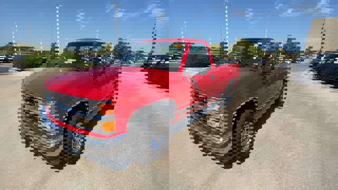 1996 Chevrolet Silverado photo 4