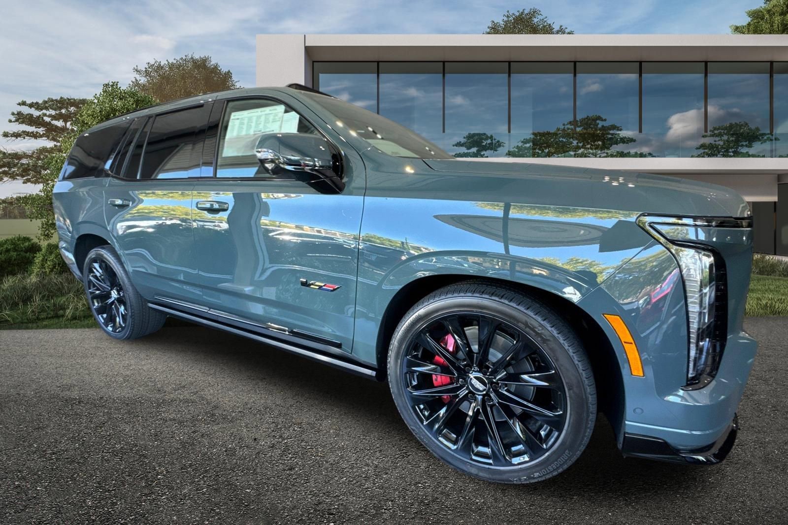2025 Cadillac Escalade V-Series photo 2