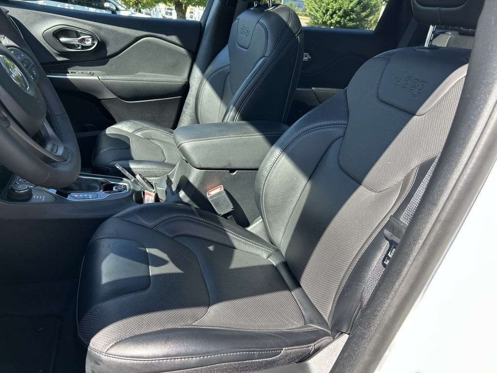 2022 Jeep Cherokee Limited photo 22
