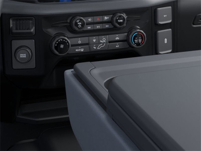 2025 Ford F-150 XL photo 8