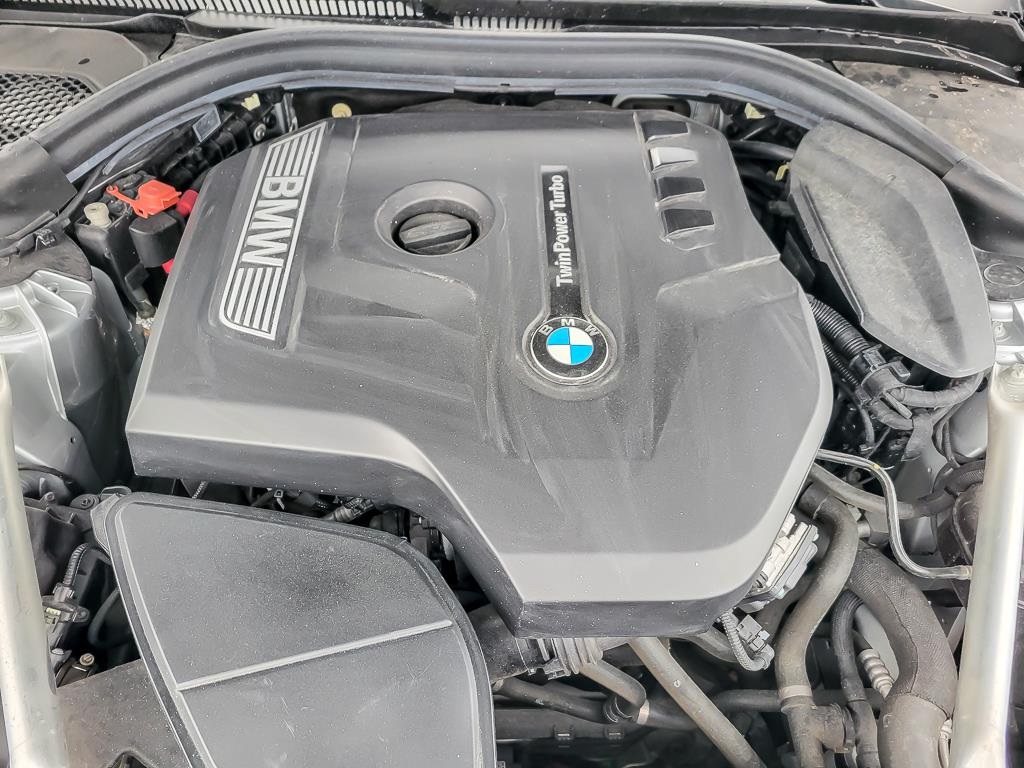 2019 BMW 530I - Image 24