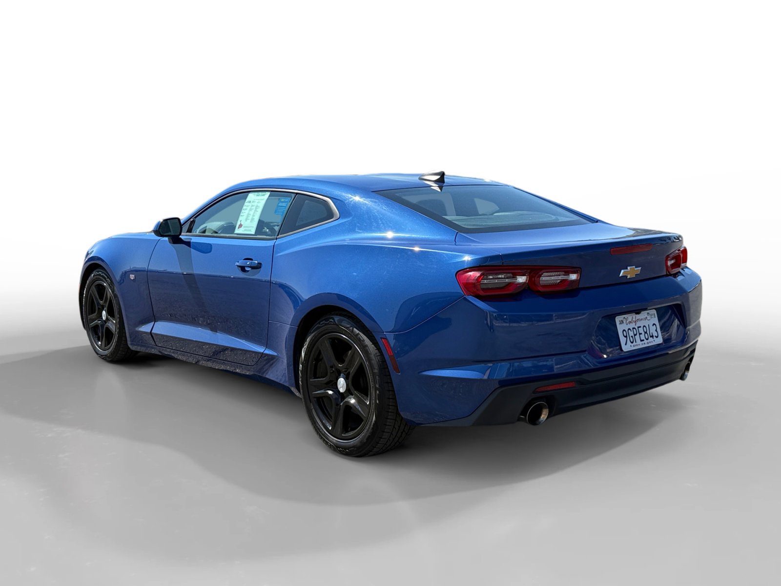 2023 Chevrolet Camaro 1LT photo 3