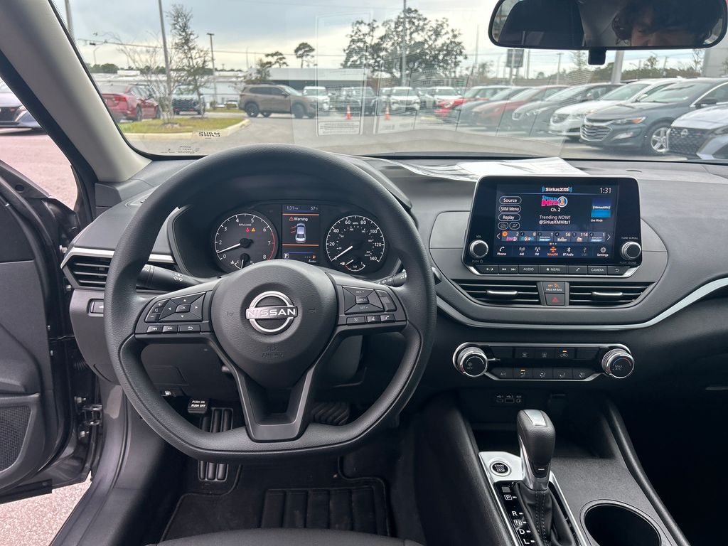 2025 Nissan Altima 2.5 S photo 23