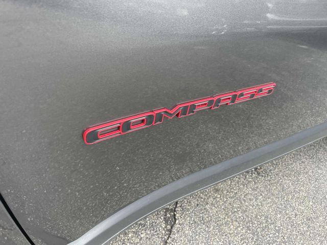 2024 Jeep Compass Trailhawk photo 15