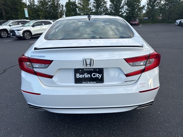 2022 Honda Accord Sport photo 3